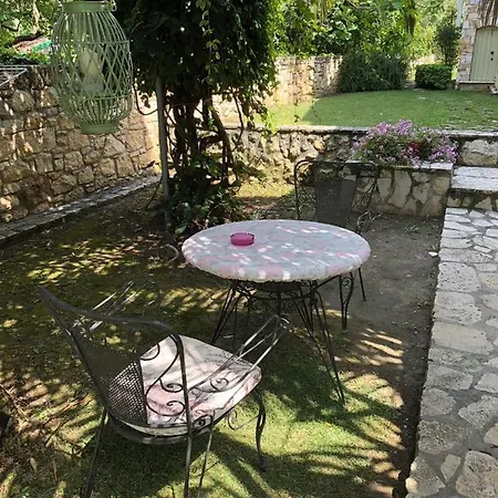 Πανσιόν Maison De Campagne